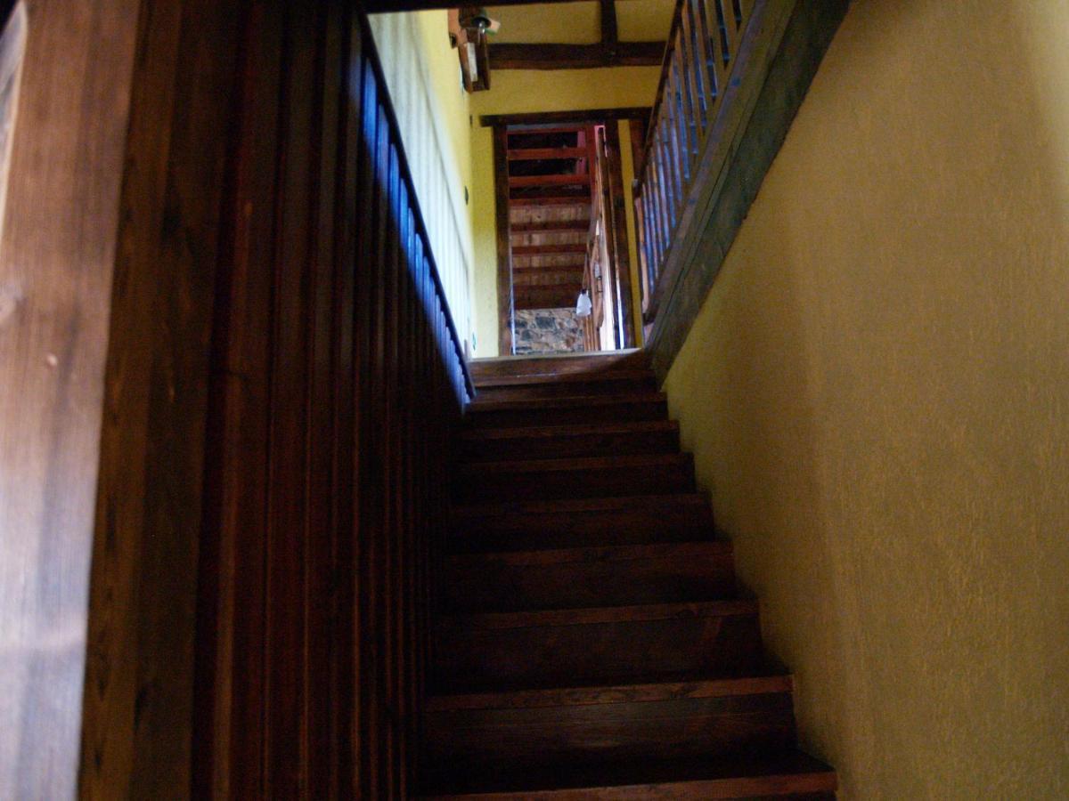 Casa Rural La Catedral De La Montana Guest House Lois Exterior photo